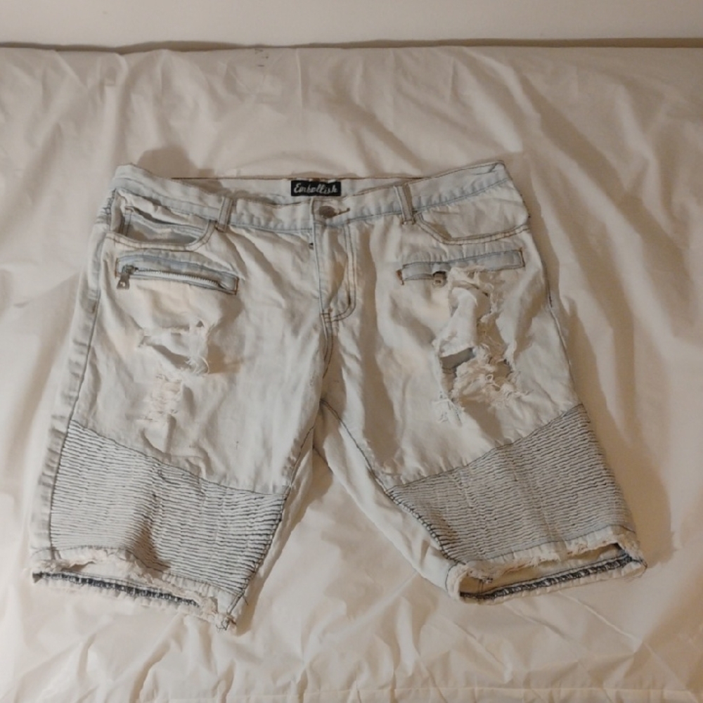 Vintage Embellish Distressed White Denim Men's Shorts Size 38